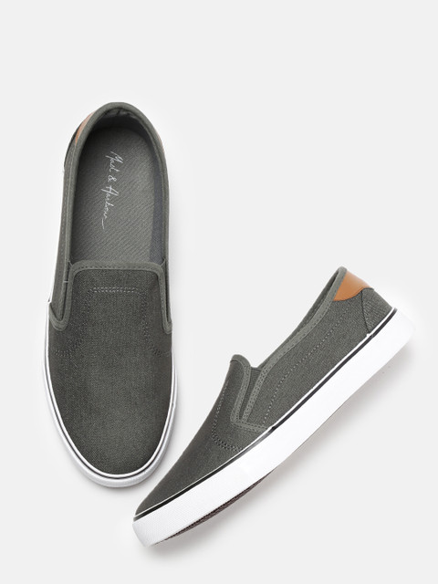 

Mast & Harbour Men Grey Slip-On Sneakers