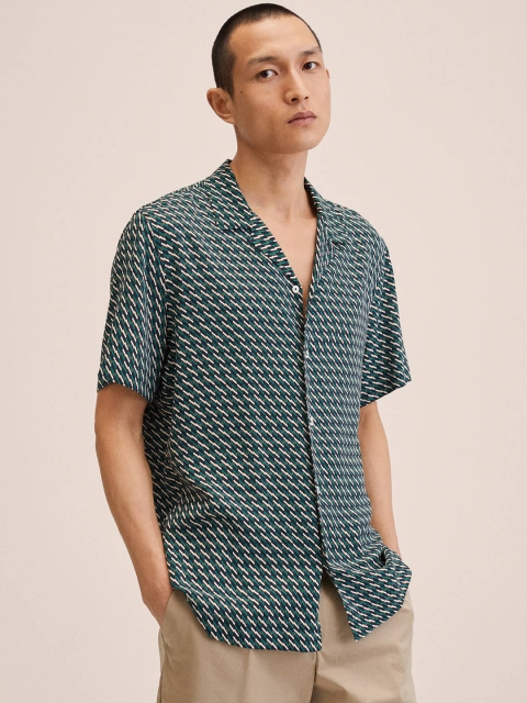 

MANGO MAN Black & Green Printed Casual Shirt