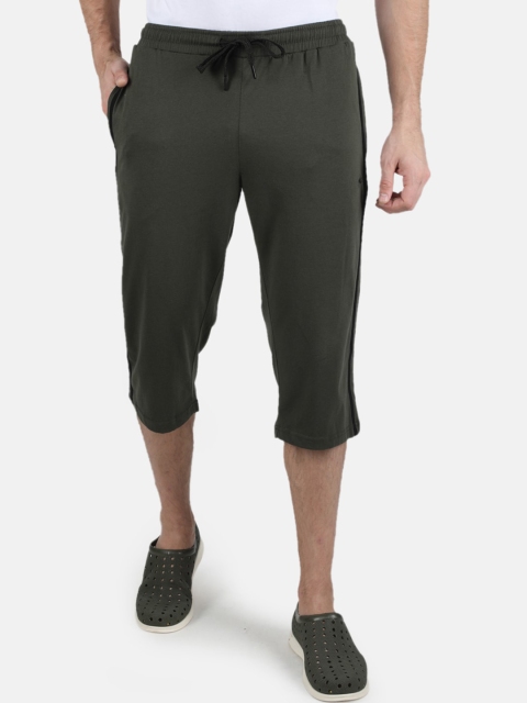 

Monte Carlo Men Olive Green Shorts