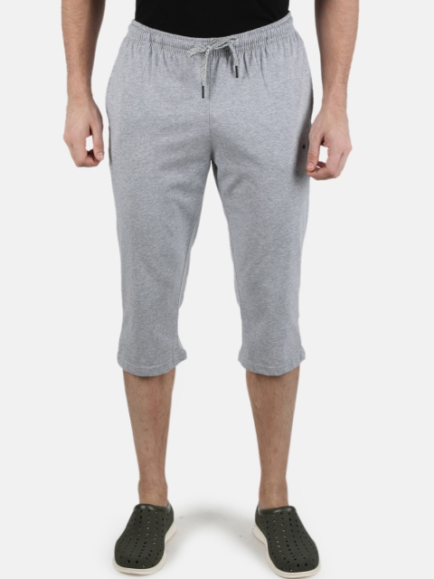 

Monte Carlo Men Grey Melange Shorts