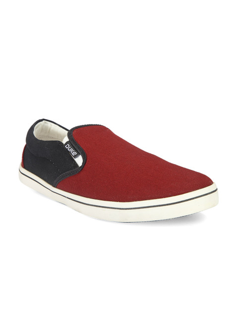 

Duke Men Maroon & Black Colourblocked Slip-On Sneakers