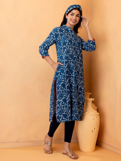 

Geroo Jaipur Women Blue Colourblocked Indigo Shrug