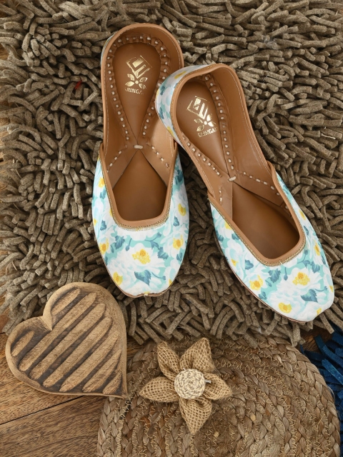 

Sringam Women White Printed Ethnic Ballerinas Flats