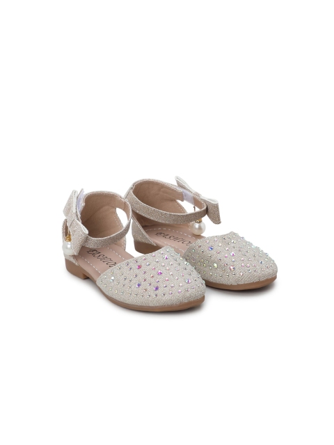 

Hopscotch Girls Gold-Toned Ballerinas Flats