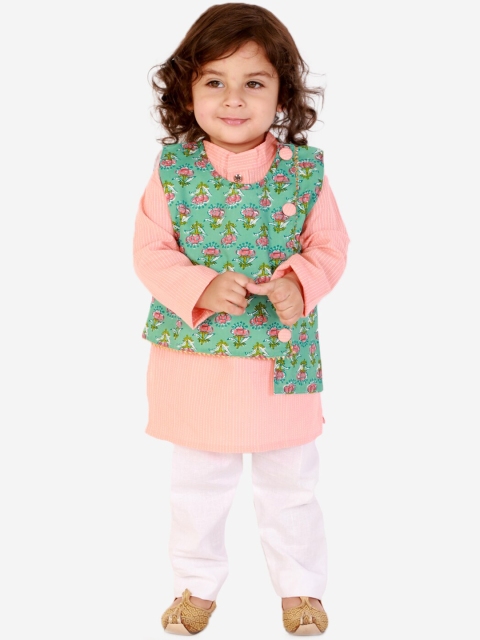 

KID1 Boys Green Floral Printed Pure Cotton Kurta with Pyjamas