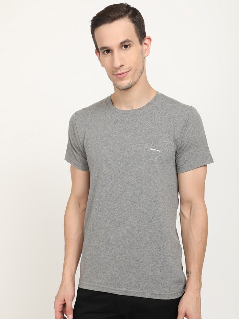 

V2 Value & Variety Men Grey T-shirt