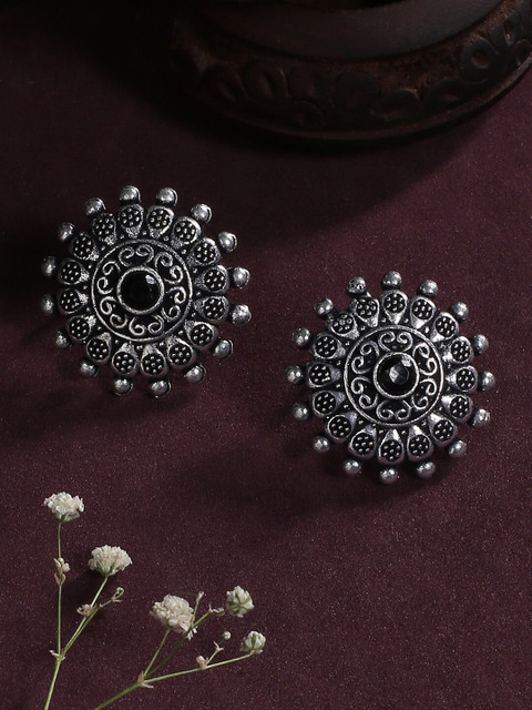 

justpeachy Silver-Toned Contemporary Studs Earrings