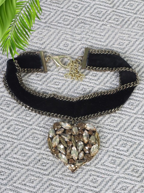 

Bijoux by Priya Chandna Gold-Toned & White Brass Gold-Plated Choker Necklace