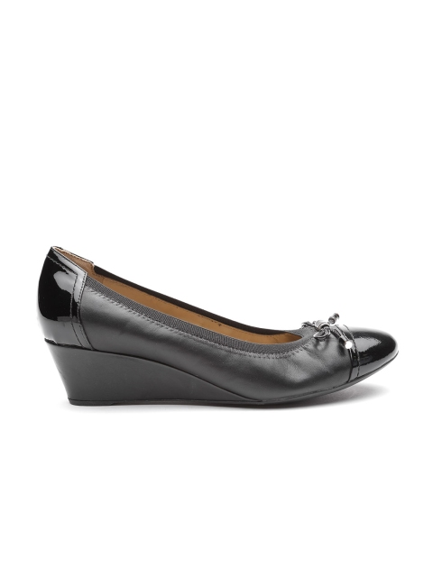 

Geox Women Black Italian Patent Leather Pumps