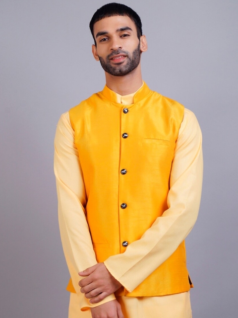 

GRACIT Men Yellow Nehru Jackets