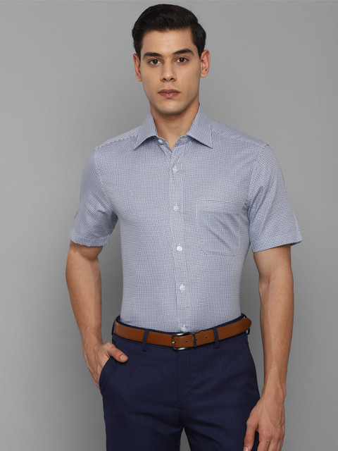 

Louis Philippe Men Blue Checked Formal Shirt