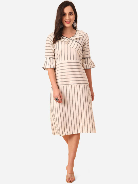 

Youthnic Women White Striped Printed Flared Sleeves Straight Kurta