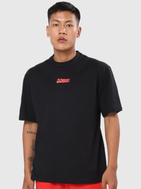 

Bewakoof Men Black Loose Outdoor T-shirt