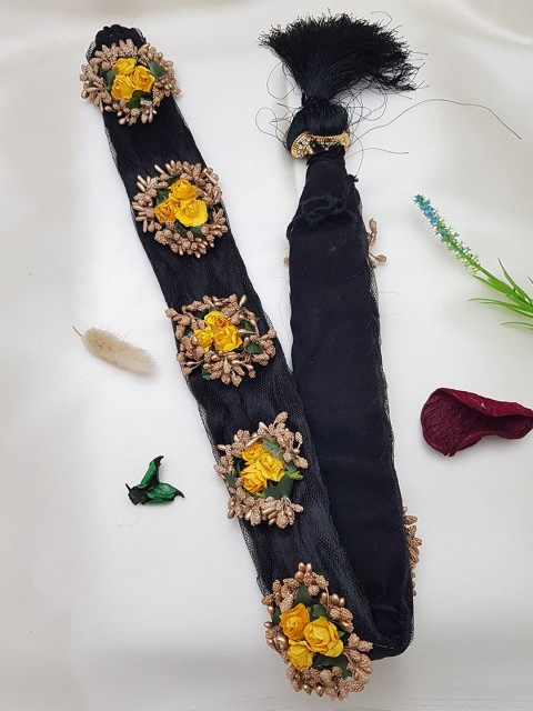 

GRIIHAM Women Black & Yellow Embellished Hair Accessory Set of