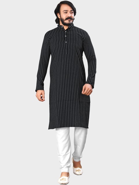 

amzira Men Black Printed Kurta with Churidar