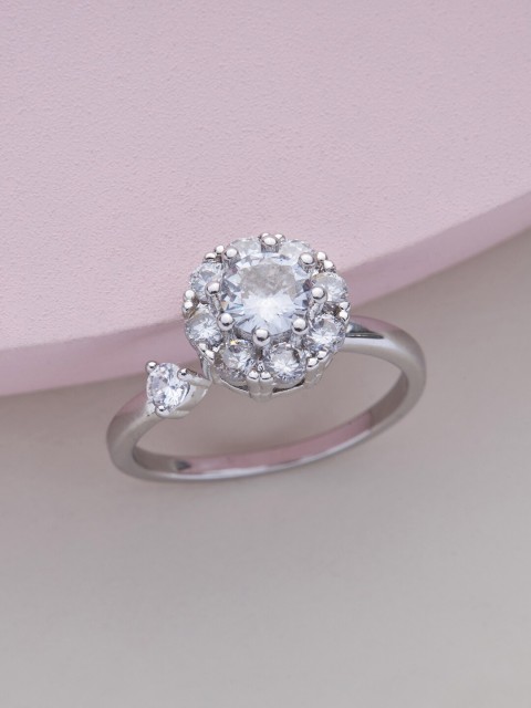 

Kushal's Fashion Jewellery Rhodium-Plated Silver-Toned & White CZ-Studded Finger Ring