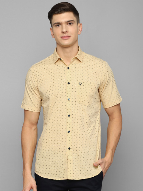 

Allen Solly Men Yellow & Black Slim Fit Printed Cotton Casual Shirt