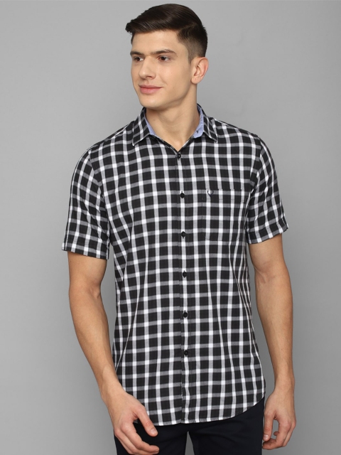 

Allen Solly Men Black & White Slim Fit Checked Pure Cotton Casual Shirt