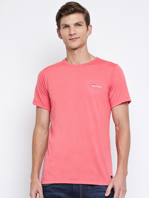 

Pactorn Men Pink Applique T-shirt