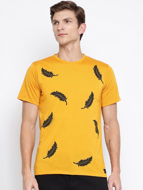 

Pactorn Men Yellow Printed T-shirt