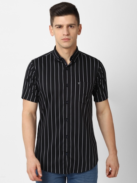 

Van Heusen Sport Men Black Slim Fit Striped Casual Shirt