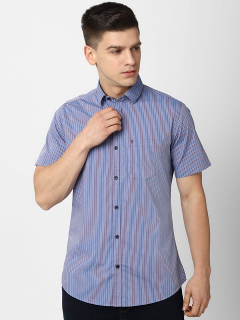

Van Heusen Sport Men Blue Slim Fit Striped Casual Shirt
