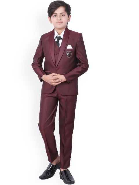 

FOURFOLDS Boys Maroon Solid 5-Piece Single-Breasted Partywear Suit