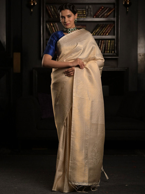 

Exclusiva Off White & Gold-Toned Woven Design Kanjivaram Silk Saree