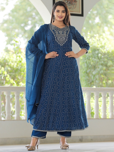 

YAVI Women Blue Printed Panelled Thread Work Kurta with Churidar & With Dupatta