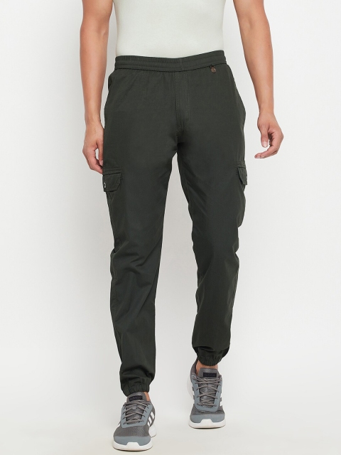 

Okane Men Olive Green Solid Cotton Jogger