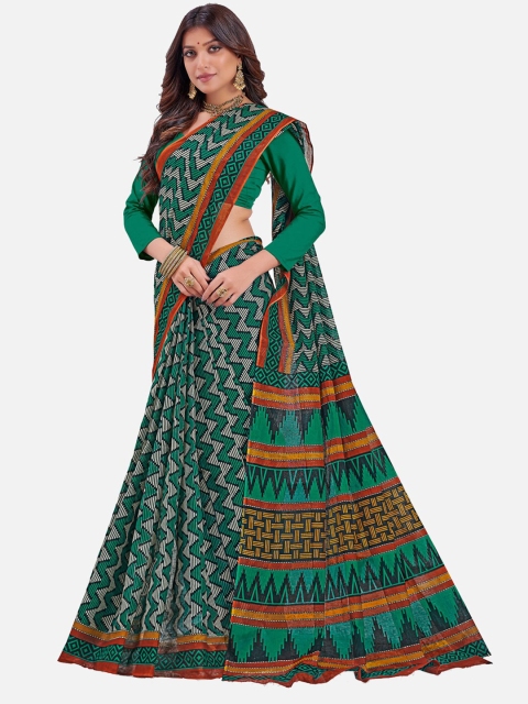 

SALWAR STUDIO Green & Maroon Floral Pure Cotton Block Print Saree