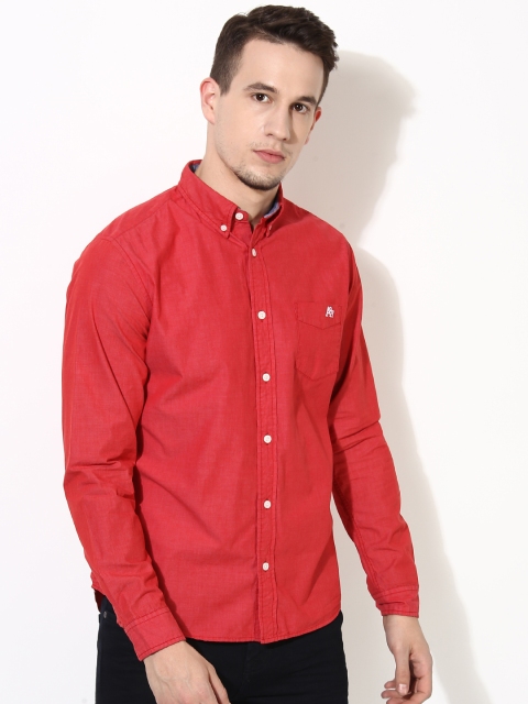 

Aeropostale Men Red Solid Casual Shirt