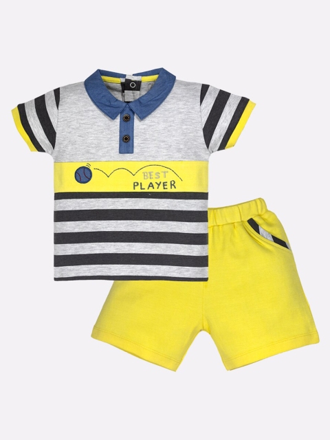 

BABY GO Boys Mustard Printed T-shirt with Shorts