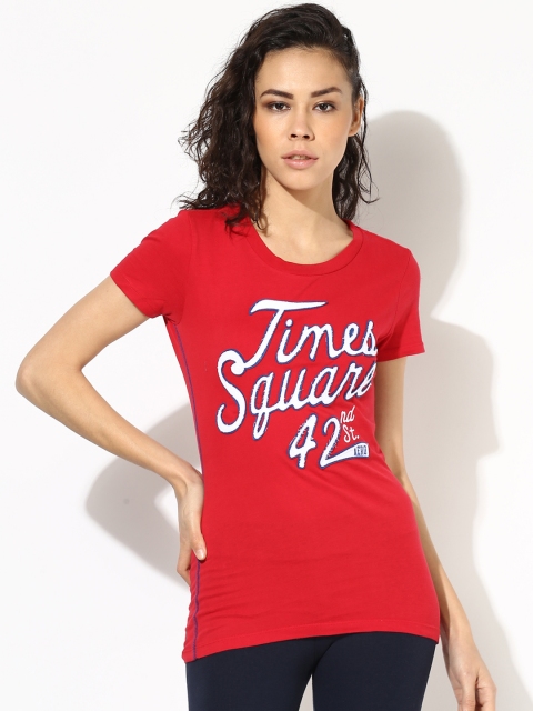 

Aeropostale Women Red Applique Detail Round Neck T-shirt