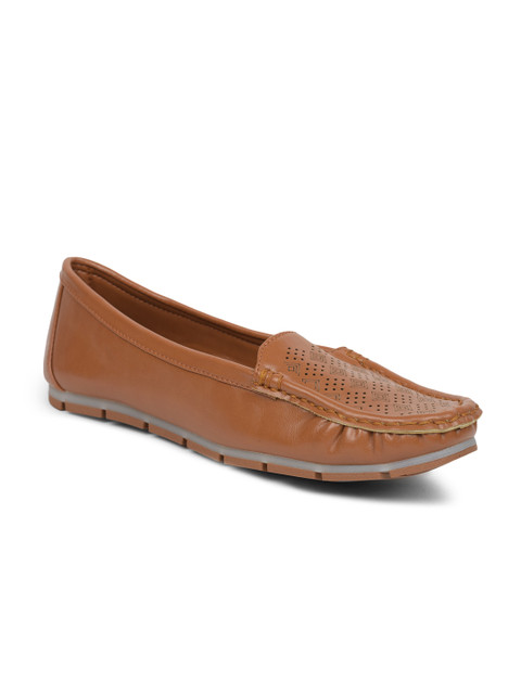 

Liberty Women Tan Ballerinas Flats