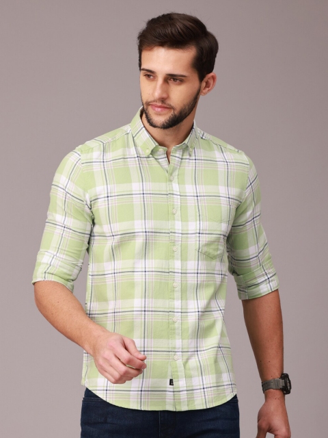 

FOGA Men Green Classic Slim Fit Checked Casual Shirt