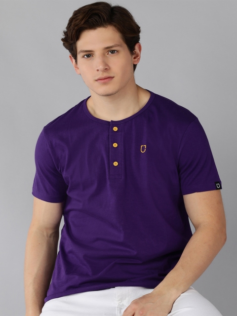 

Urbano Fashion Men Purple Henley Neck Applique Slim Fit T-shirt