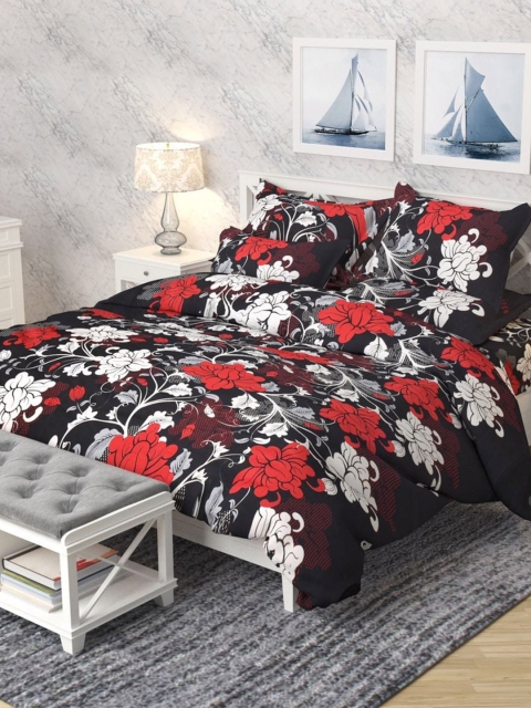

THE little BIG STORE Black & Black Floral 120 TC Queen Bedsheet with 2 Pillow Covers