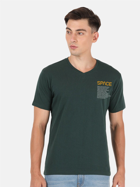 

BLACK RADIO Men Green V-Neck T-shirt