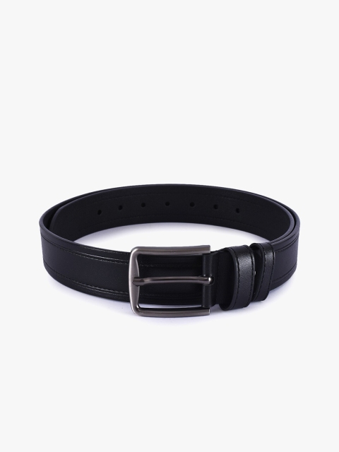 

BuckleUp Men Black Leather Belt