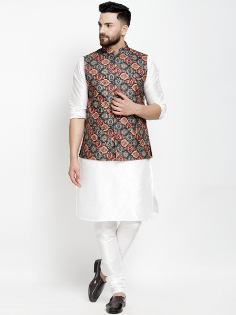 

Benstoke Men White Floral Printed Kurta with Churidar