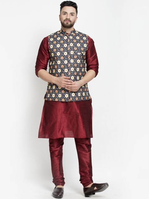 

Benstoke Men Maroon Pleated Top with Pyjamas