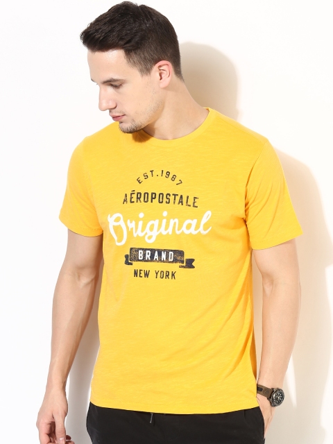 

Aeropostale Men Yellow Printed Round Neck T-shirt
