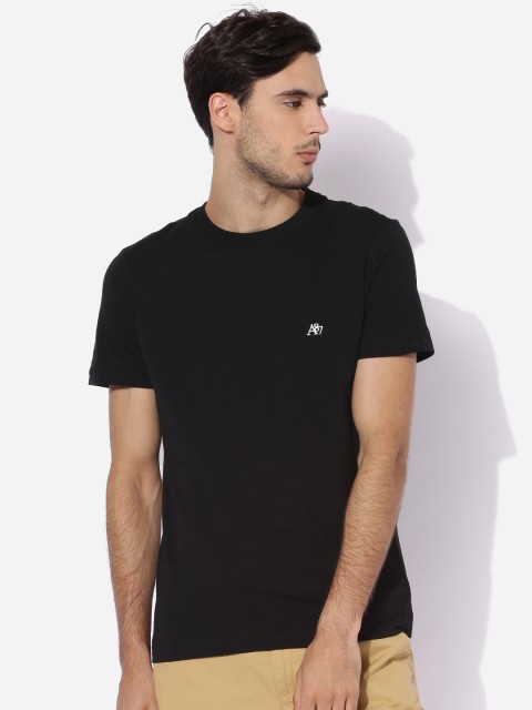 

Aeropostale Men Black Solid Round Neck Pure Cotton T-shirt