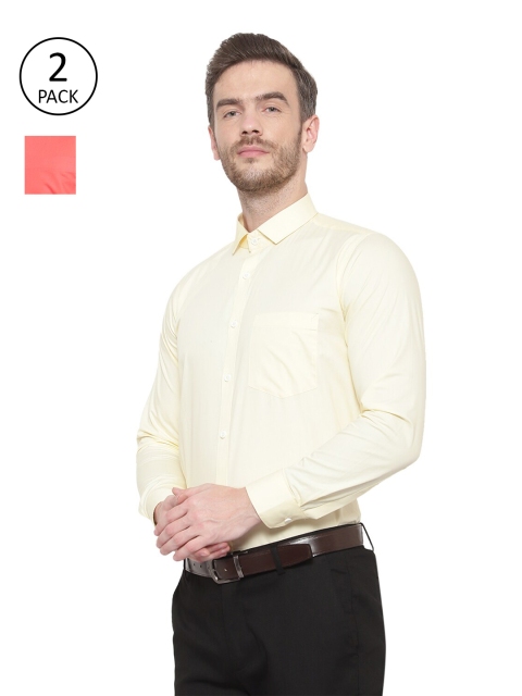 

Srey trends Men Yellow Comfort Formal Shirt