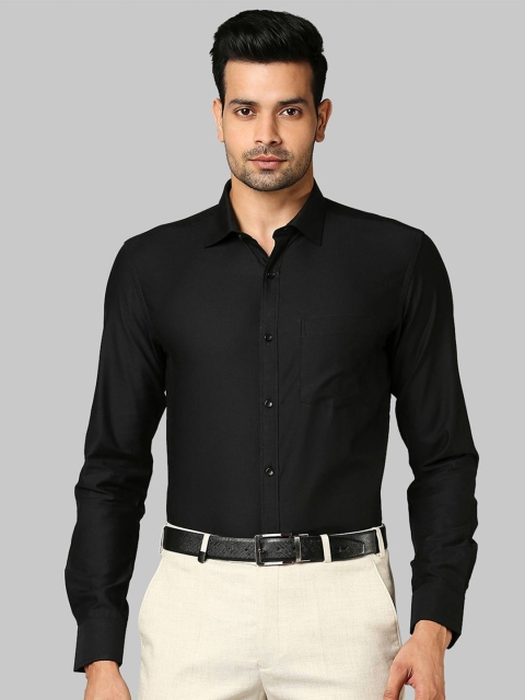 

Park Avenue Men Black Solid Slim Fit Formal Shirt