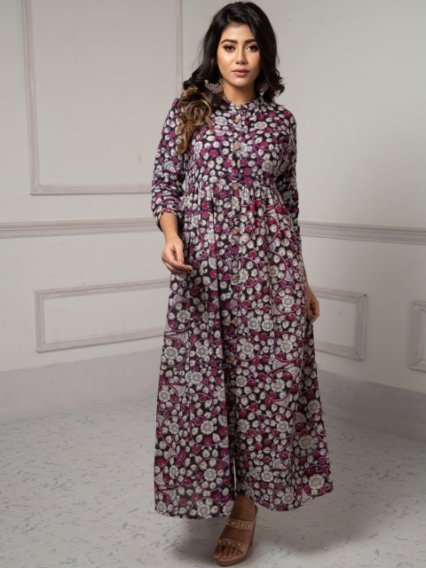 

Unnati Silks Women Beige & Pink Floral Printed Handloom Kurta