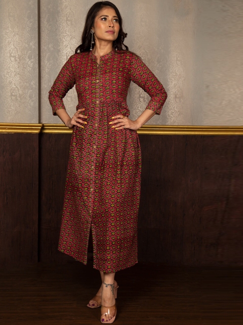 

Unnati Silks Women Multicoloured Ethnic Motifs Printed Flared Sleeves Floral Handloom Kurta, Multi