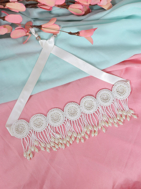 

Crunchy Fashion White & Cream Handcrafted Necklace