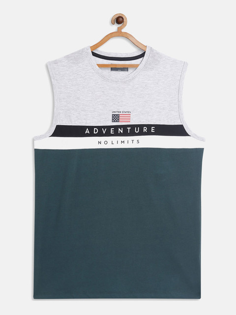 

Octave Boys Green & Grey Colourblocked Regular Fit Cotton T-shirt
